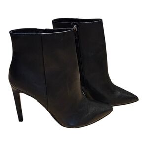 Nine West Tennon Womens Black Heeled Leather Ankle Boots size 10 NWT